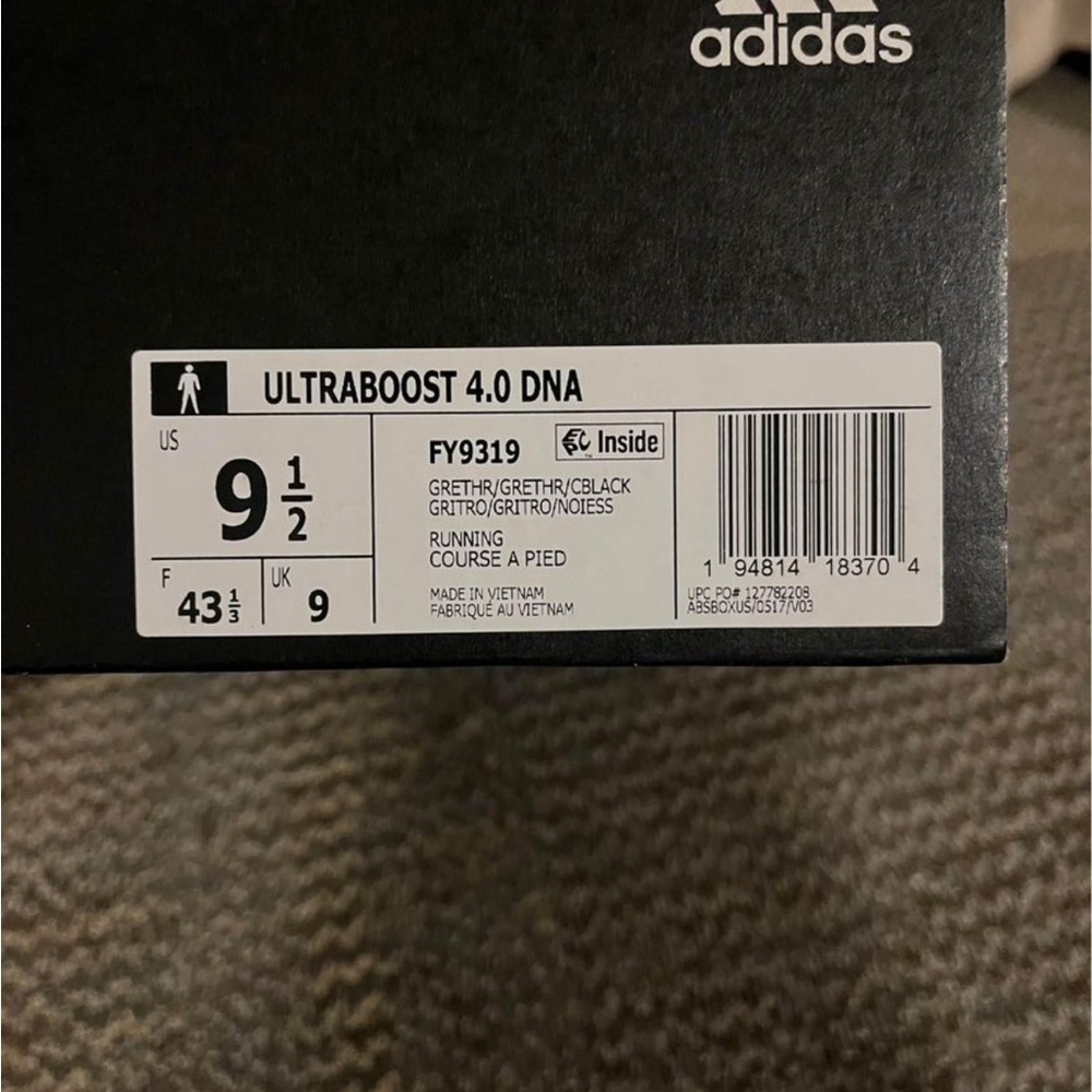 Ultraboost 4.0 DNA Size 9 1/2